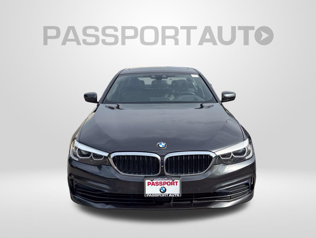 Used 2019 BMW 540i xDrive AWD/4WD image 10