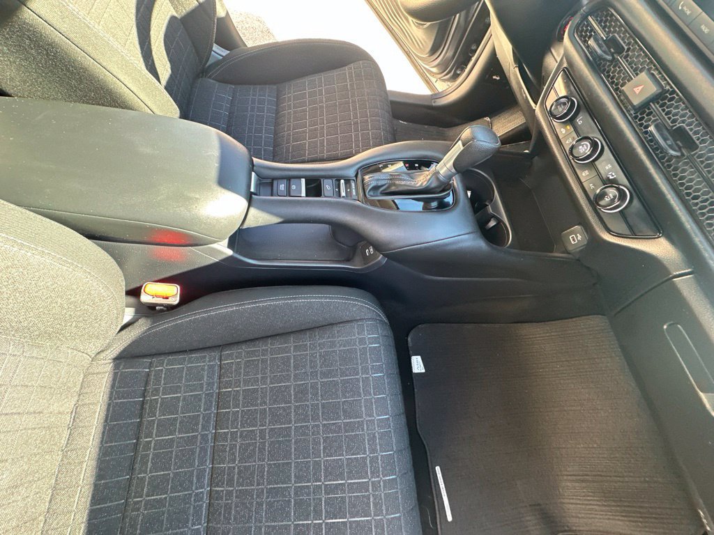 Used 2024 Honda HR-V LX image 36
