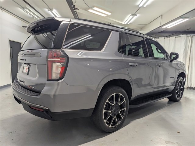 Used 2021 Chevrolet Tahoe RST image 3