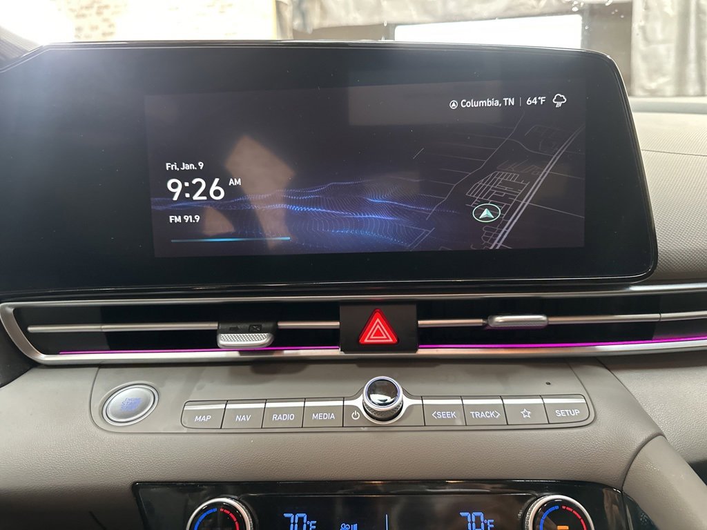 Certified 2024 Hyundai Elantra SEL w/ Convenience Package image 19