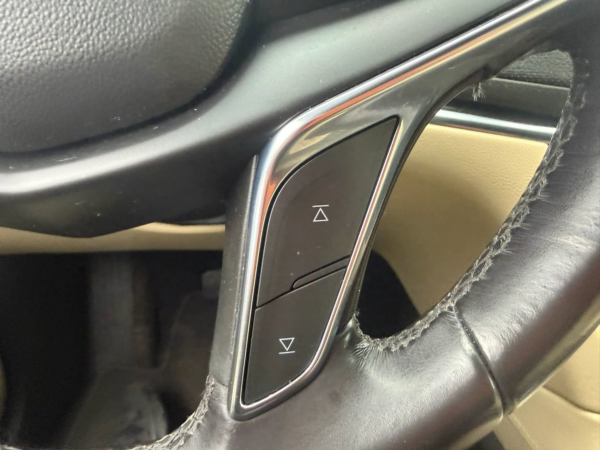 Used 2018 Cadillac XT5 AWD image 15