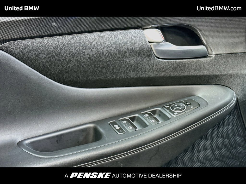 Used 2023 Hyundai Santa Fe SEL w/ Premium Package AWD/4WD image 10