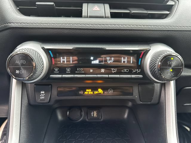 Certified 2025 Toyota RAV4 LE AWD/4WD image 41