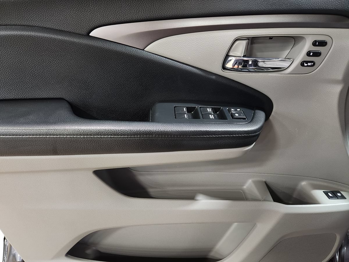 Used 2022 Honda Pilot EX-L image 42