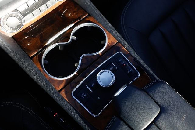 Used 2012 Mercedes-Benz CLS 550 4MATIC w/ Premium I Pkg image 44