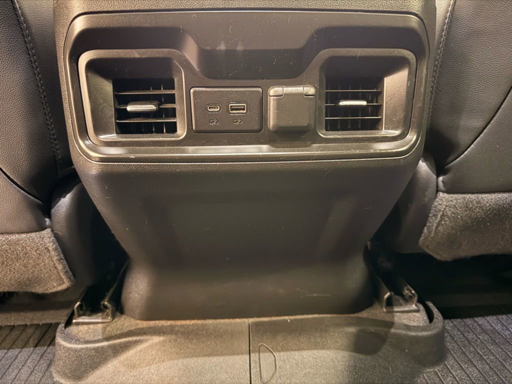 Used 2020 Chevrolet Silverado 1500 LT Trail Boss w/ Midnight Edition image 32