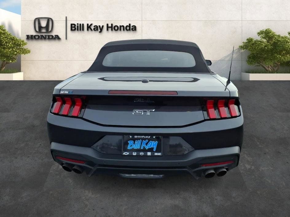 Used 2024 Ford Mustang GT Premium image 4