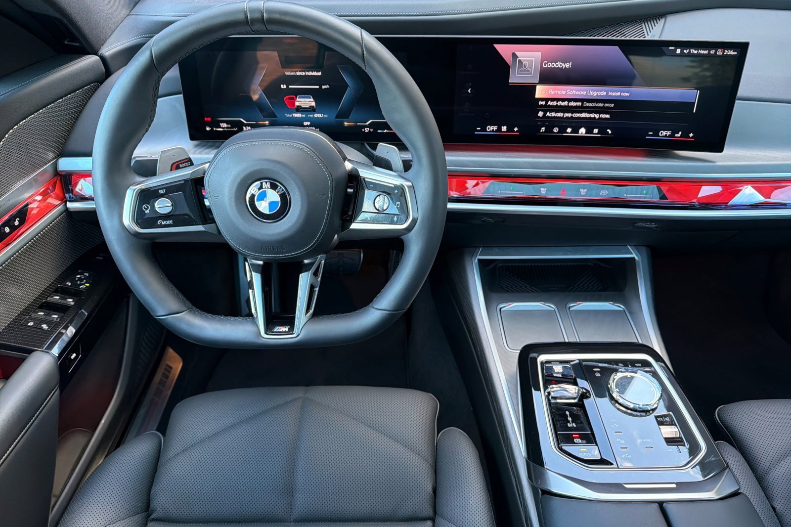 Certified 2023 BMW 740i image 18