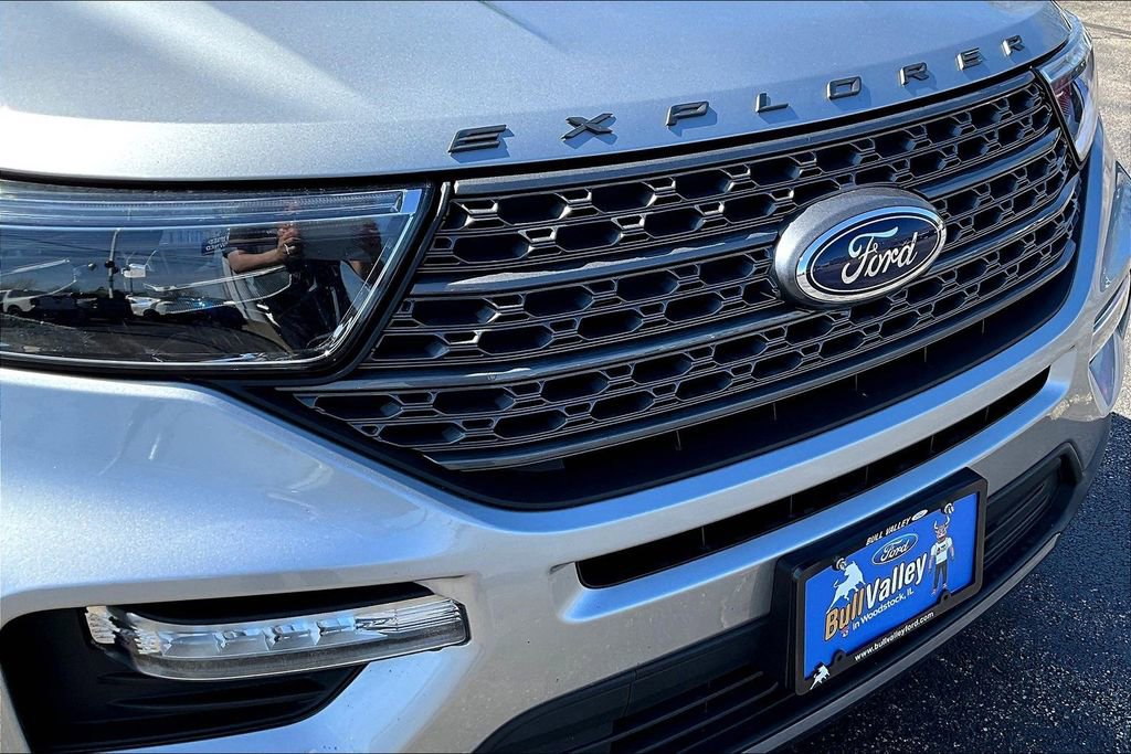 Used 2021 Ford Explorer XLT AWD/4WD image 37