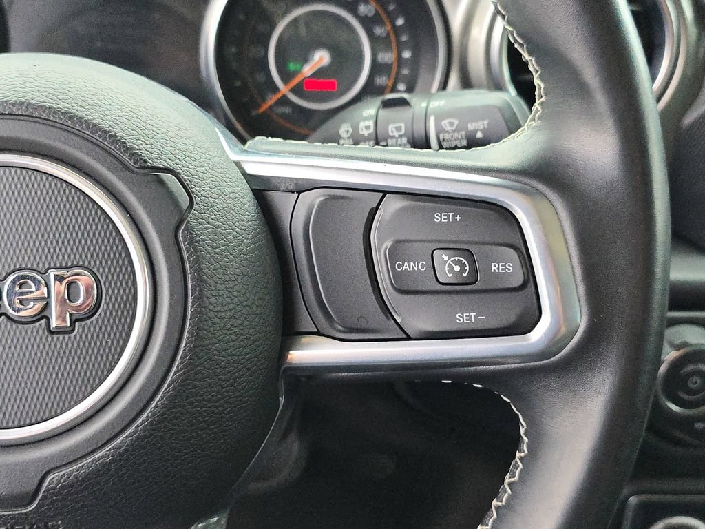 Used 2019 Jeep Wrangler Unlimited Sahara AWD/4WD image 24