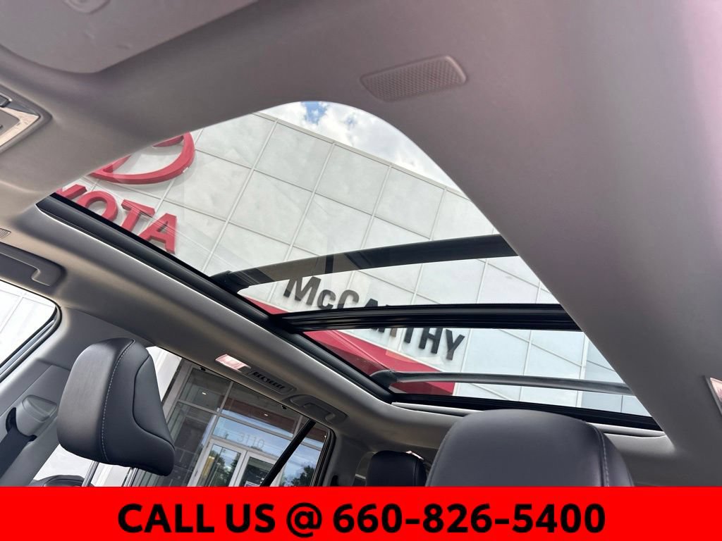 Certified 2025 Toyota Grand Highlander AWD Hybrid image 18