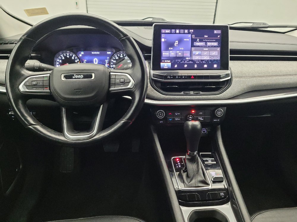 Used 2022 Jeep Compass Latitude w/ Sun and Sound Group AWD/4WD image 22