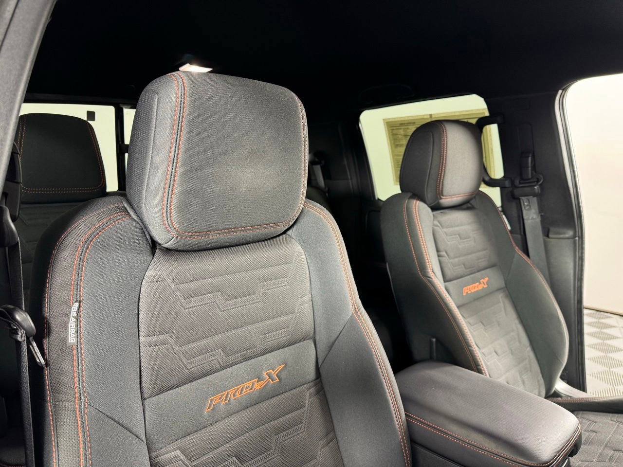 Used 2022 Nissan Frontier Pro-X image 29