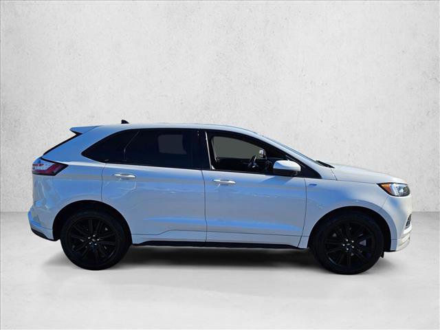 Used 2022 Ford Edge ST-Line w/ Class II Trailer Tow Package AWD/4WD video 4