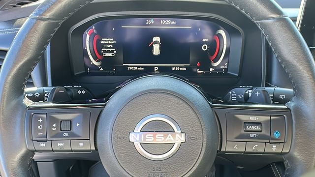 Used 2023 Nissan Rogue Platinum image 12