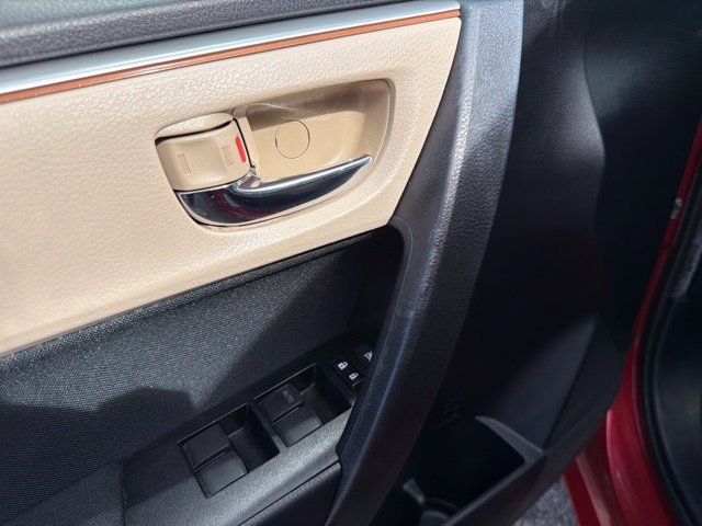 Used 2014 Toyota Corolla LE FWD image 8