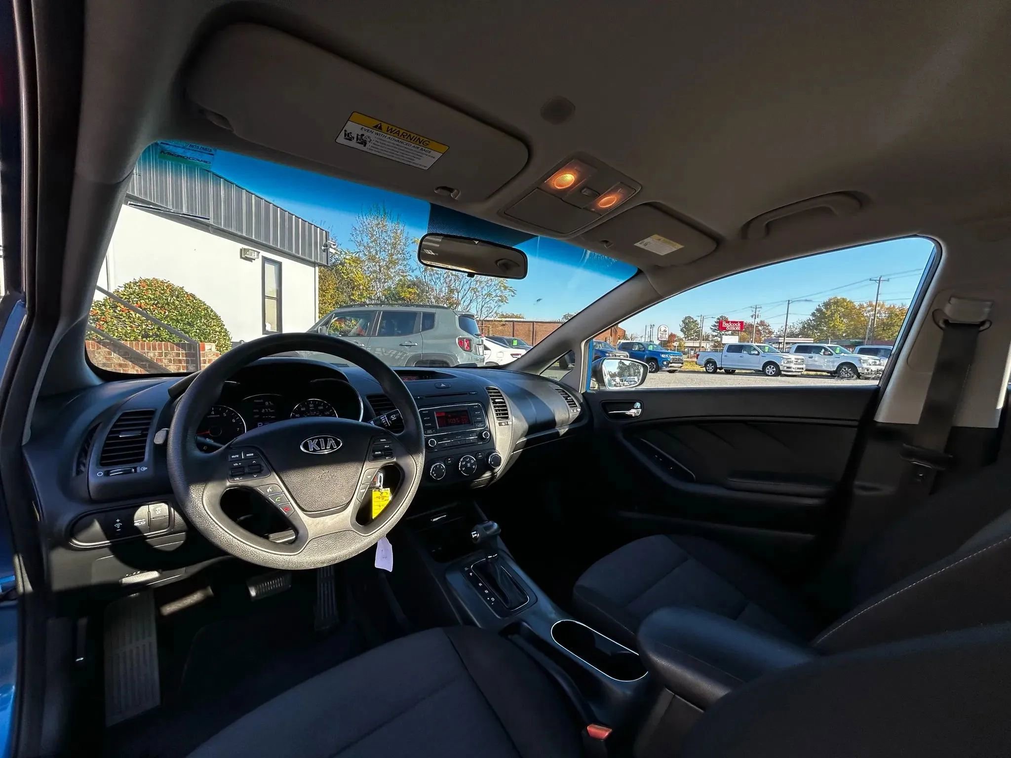 Used 2015 Kia Forte LX w/ Popular Package image 20