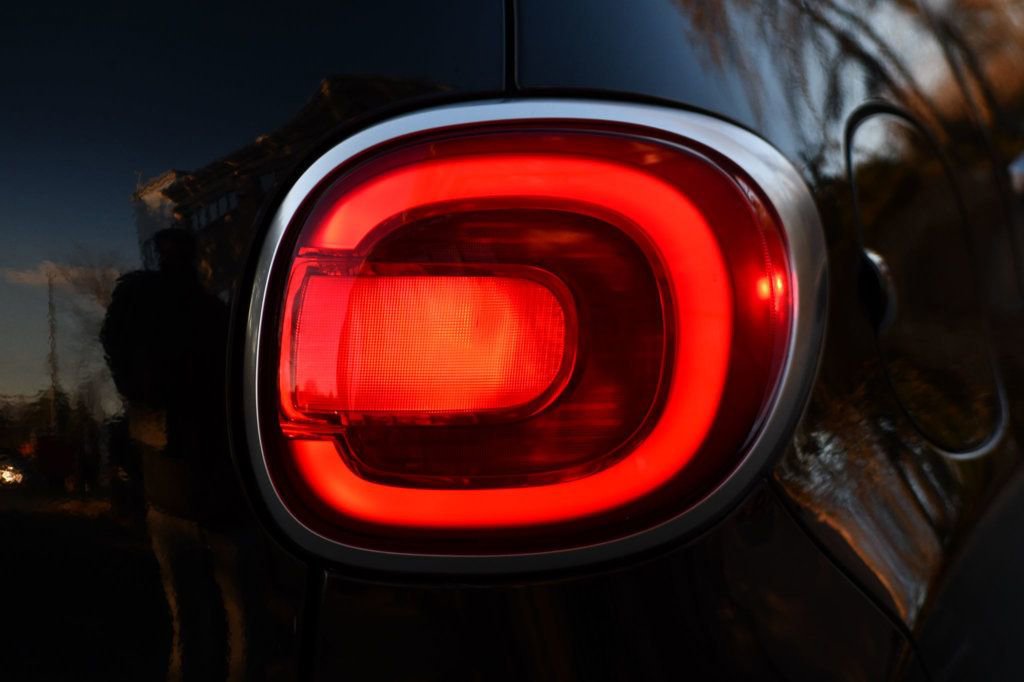 Used 2014 FIAT 500L Trekking w/ Popular Equipment Group image 12