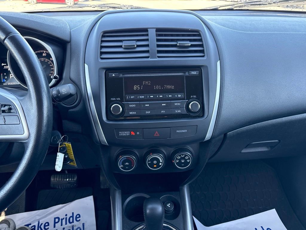 Used 2014 Mitsubishi Outlander Sport ES AWD/4WD image 29