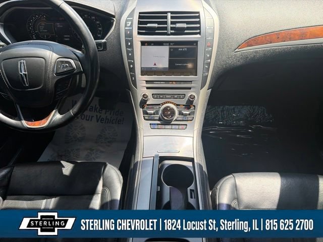 Used 2017 Lincoln MKZ Reserve w/ Technology Package AWD/4WD image 18