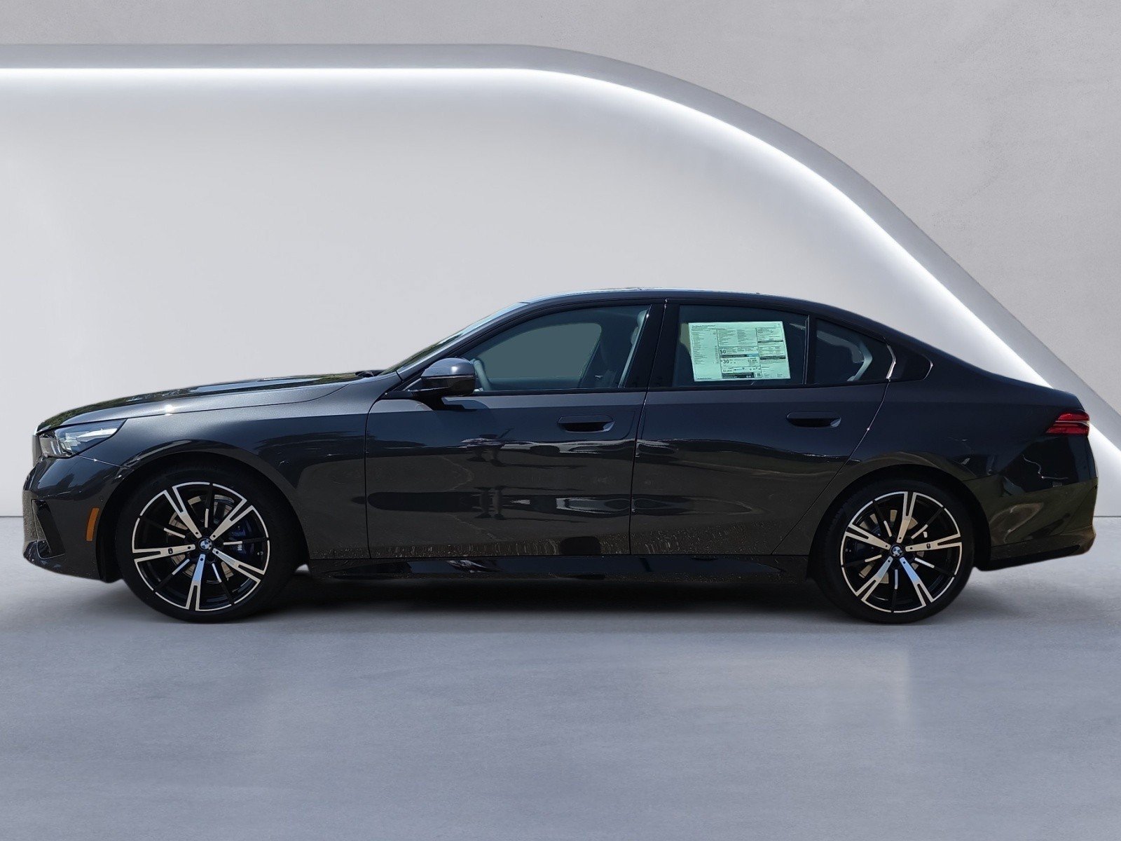 New 2027 BMW 530i xDrive w/ M Sport Package AWD/4WD image 6
