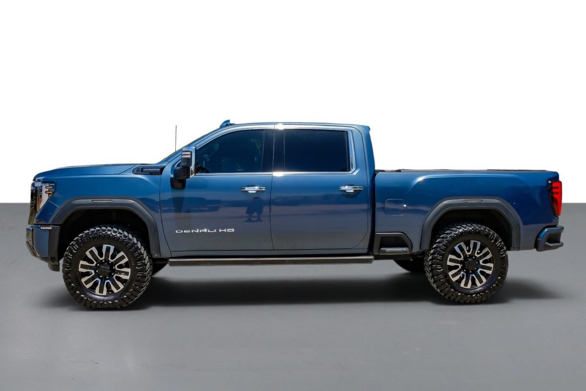 Used 2025 GMC Sierra 2500 Denali Ultimate AWD/4WD image 9