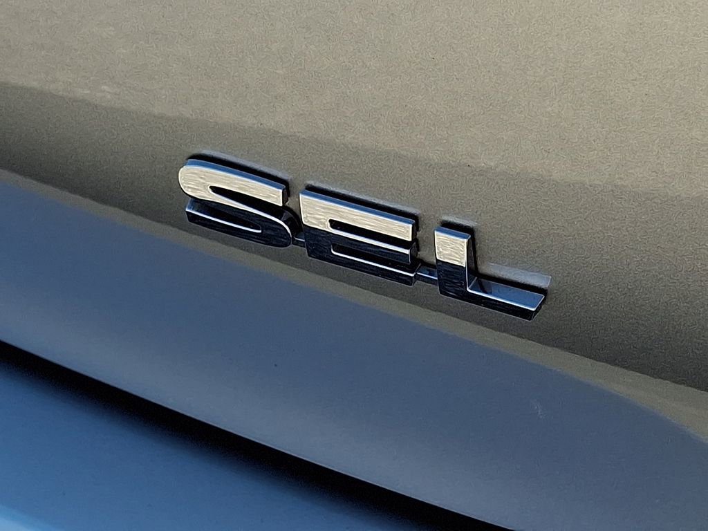Used 2023 Mitsubishi Outlander SEL AWD/4WD image 35