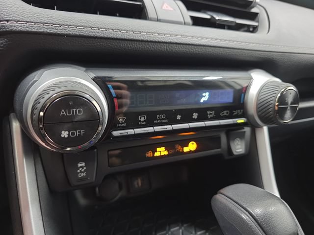 Certified 2025 Toyota RAV4 XLE FWD image 19