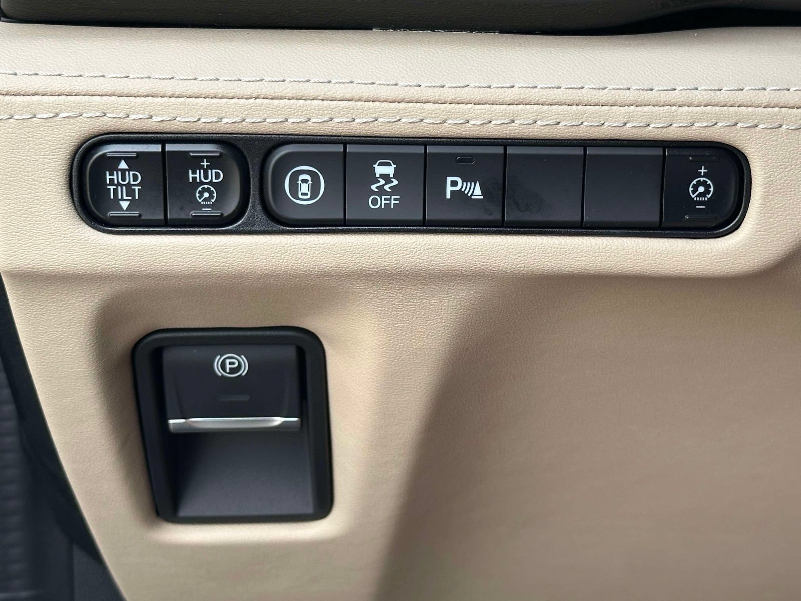 Certified 2023 Acura MDX SH-AWD w/ Advance Package image 23