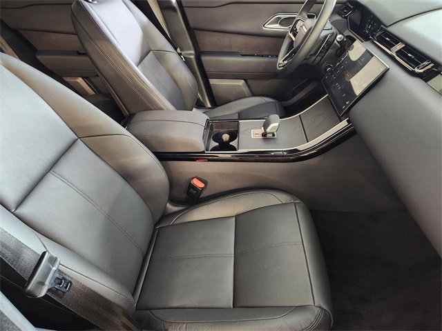 Used 2026 Land Rover Range Rover Velar S image 3