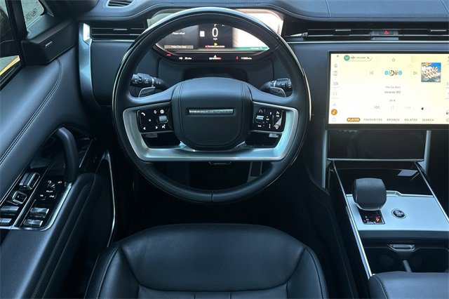 Used 2024 Land Rover Range Rover SE image 18