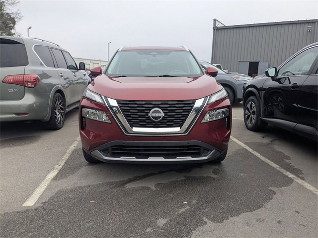 Used 2023 Nissan Rogue SL w/ SL Premium Package image 6