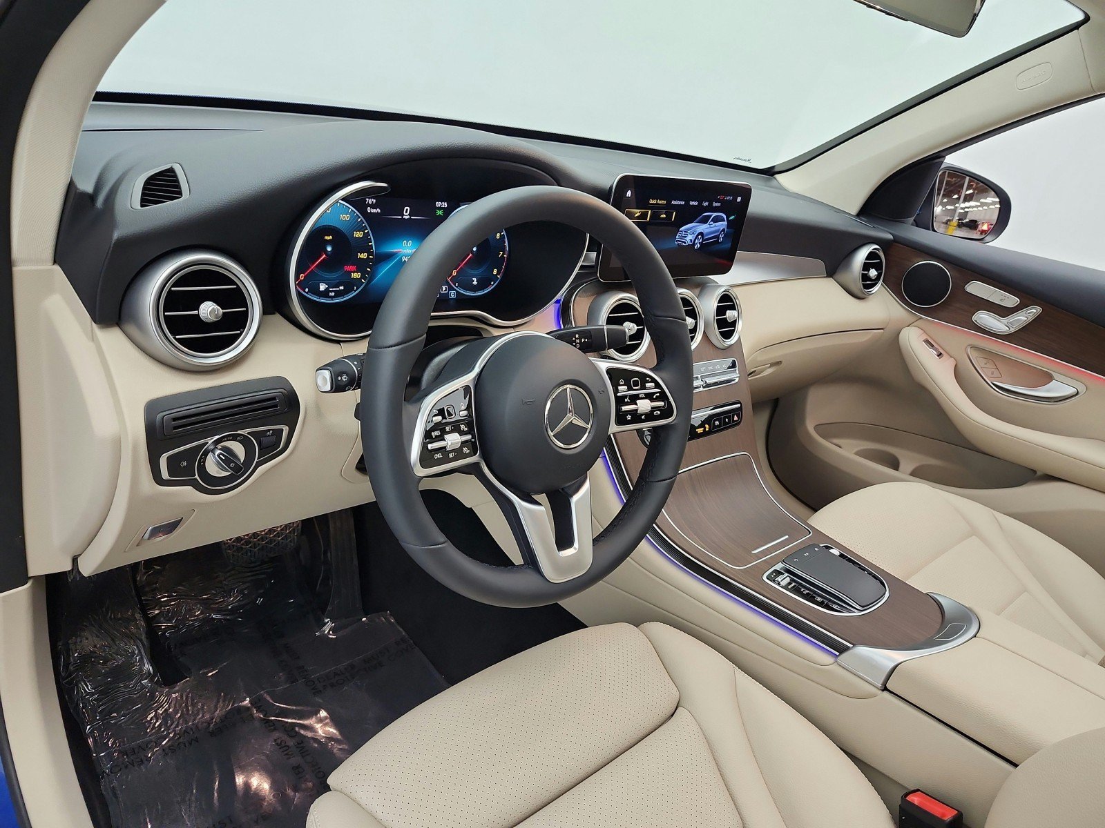 Used 2022 Mercedes-Benz GLC 300 image 9