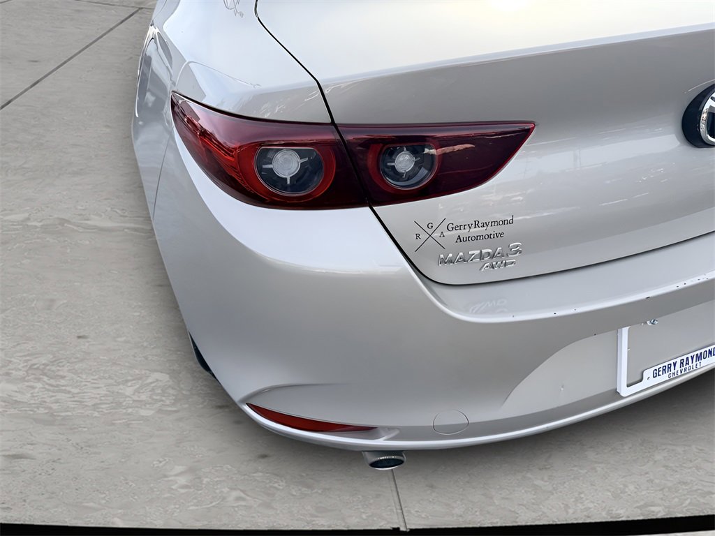 Used 2023 MAZDA MAZDA3 s image 8