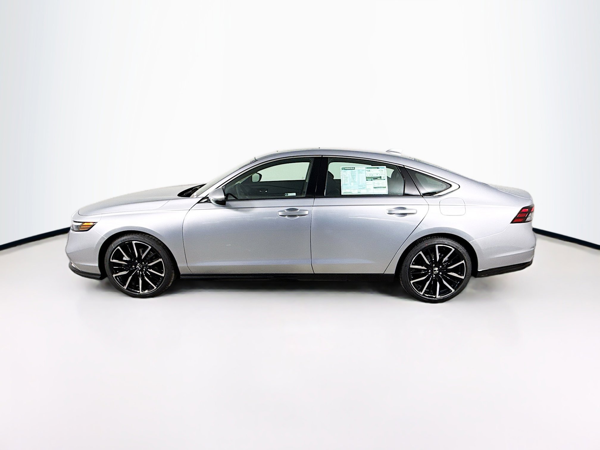 New 2025 Honda Accord Touring image 7