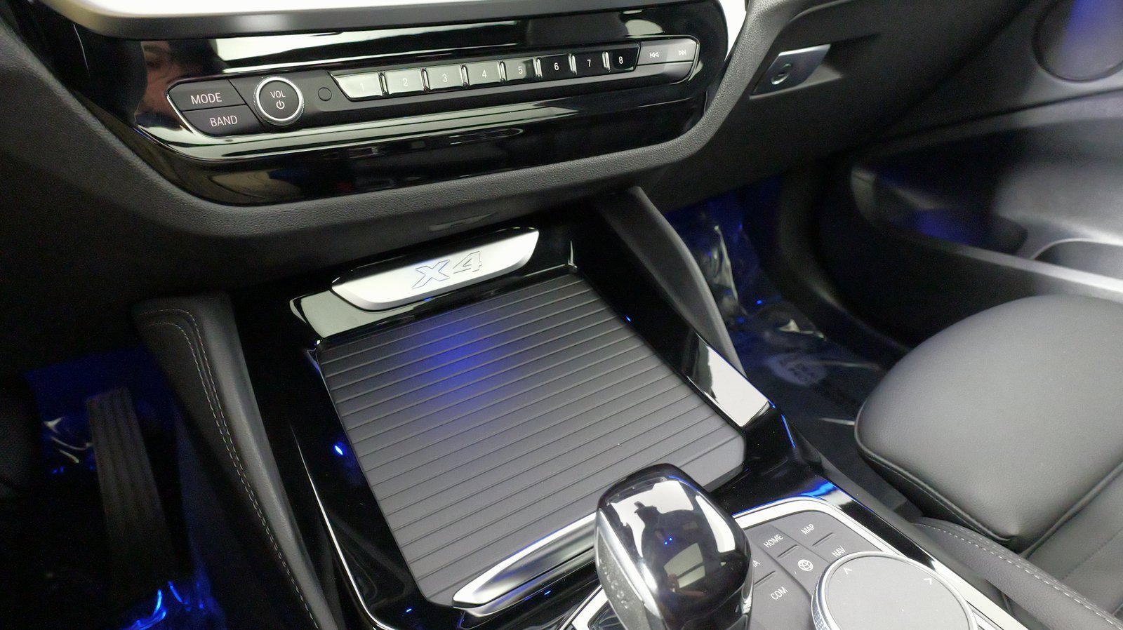 Used 2022 BMW X4 xDrive30i w/ Convenience Package image 62