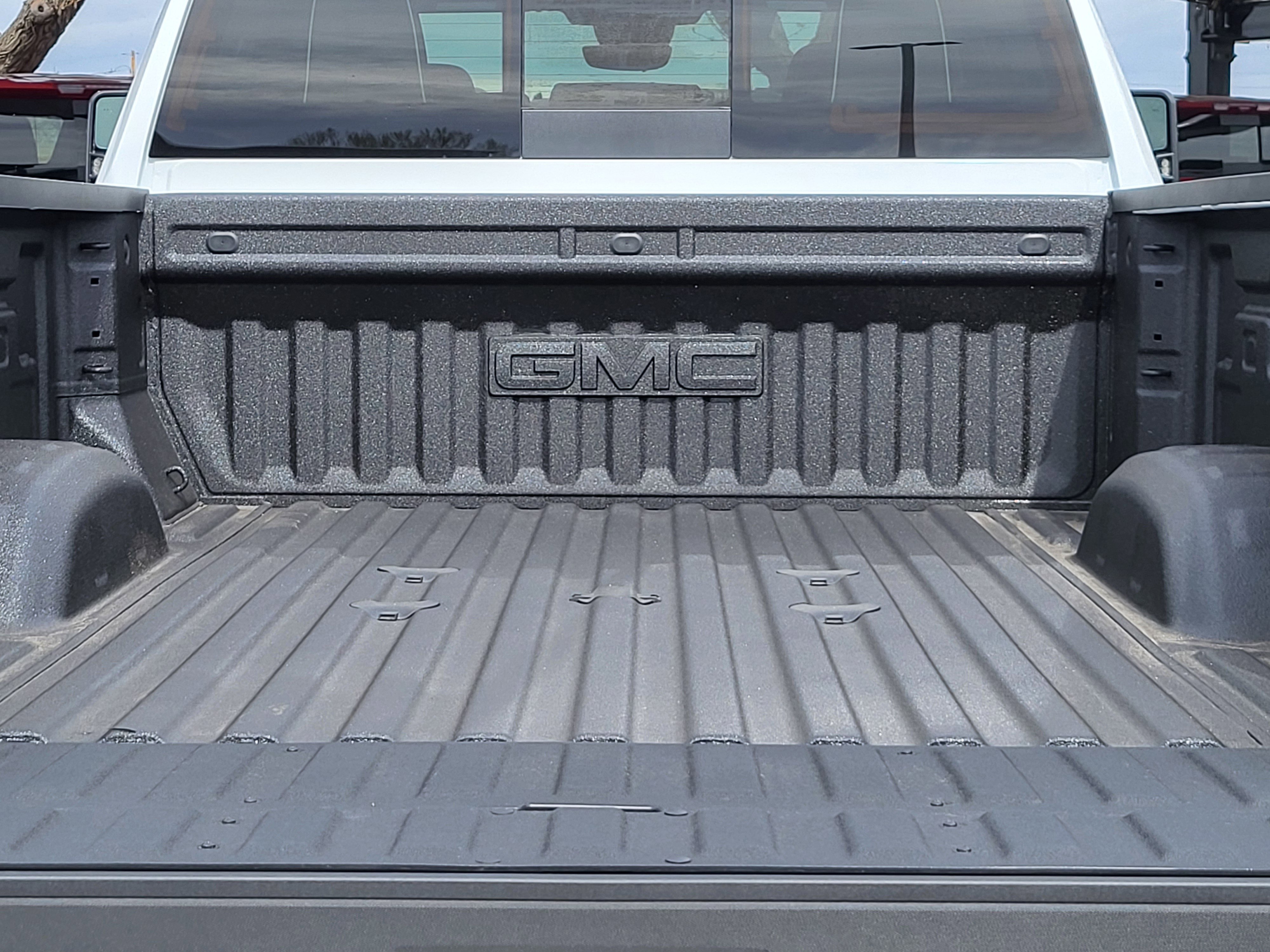 New 2026 GMC Sierra 2500 AT4X w/ LPO, Black Badging Package image 25