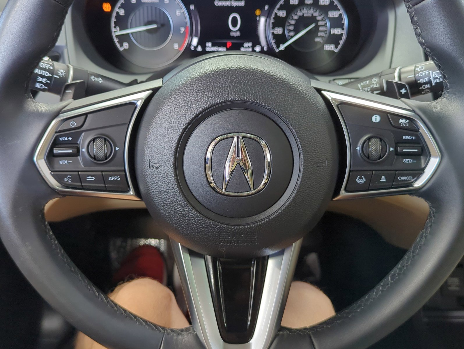 Used 2024 Acura RDX SH-AWD image 25