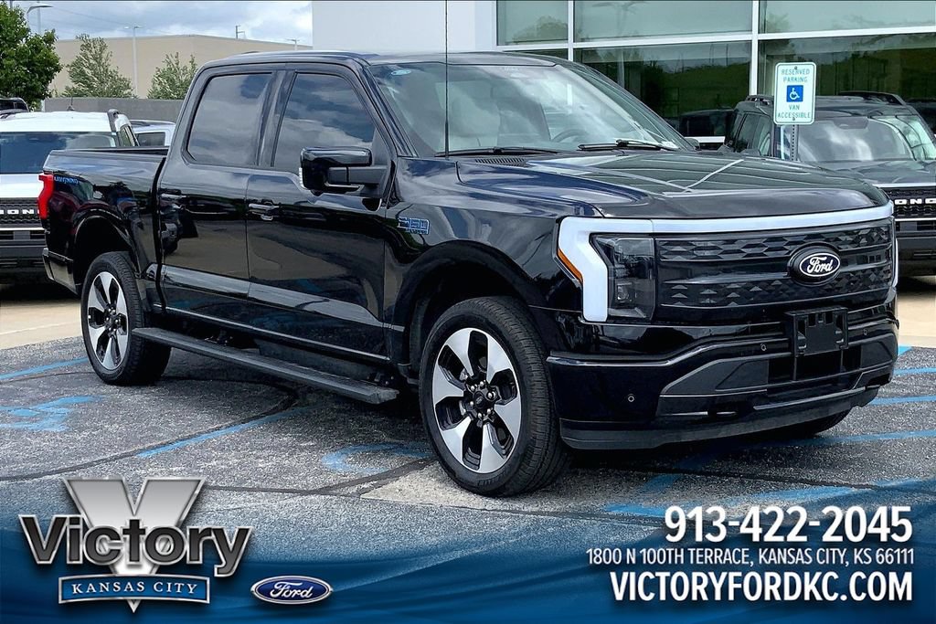 Used 2025 Ford F150 Lightning Platinum AWD/4WD image 1