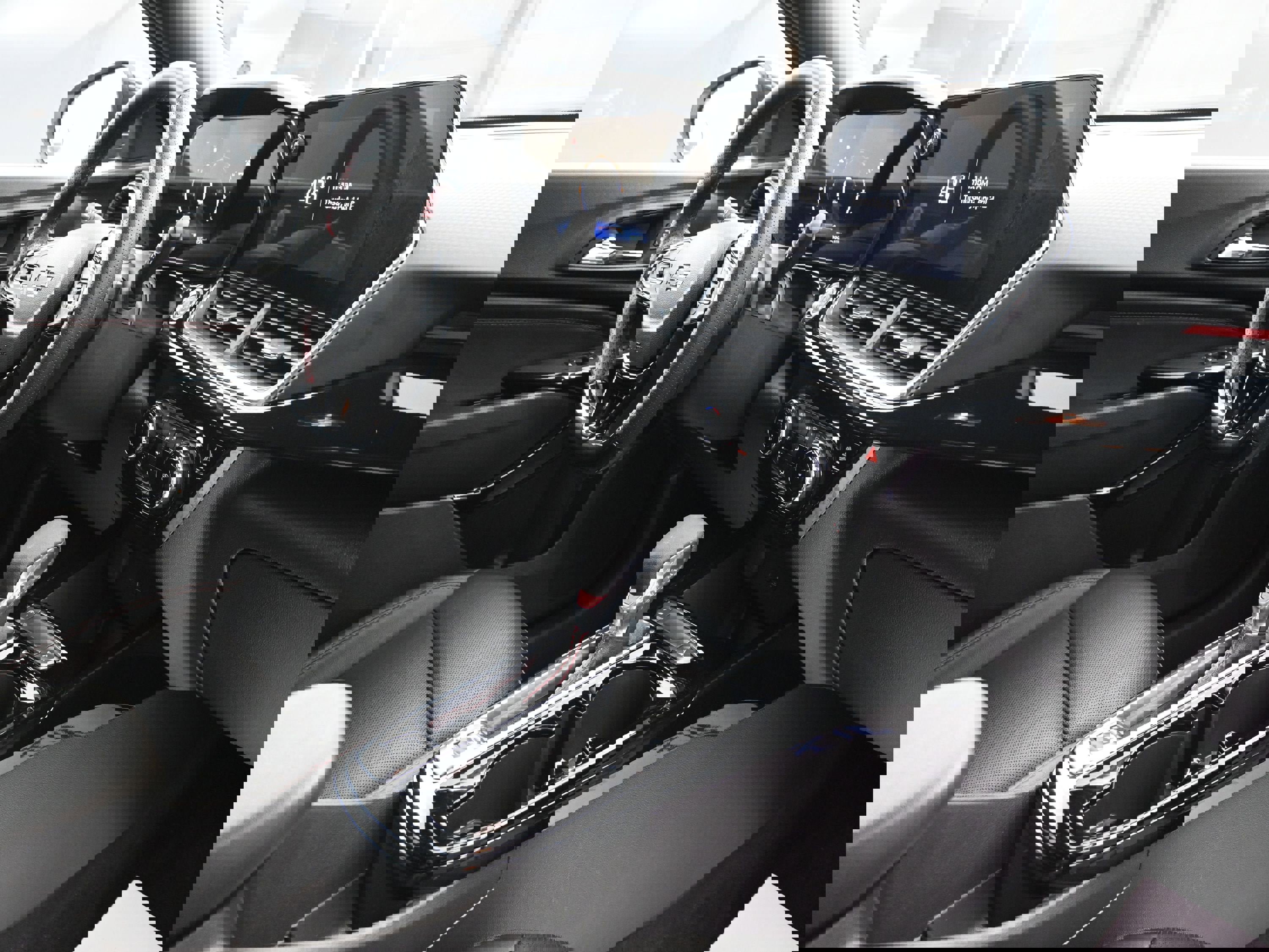 Certified 2025 Chevrolet Trax RS w/ Driver Confidence Package image 29