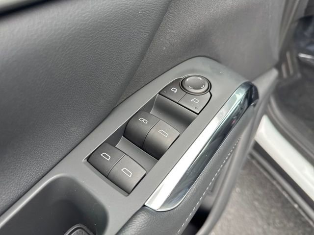 New 2026 Chevrolet Traverse LT image 12