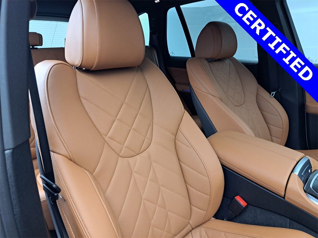 Certified 2024 BMW X5 xDrive40i w/ Premium Package image 17