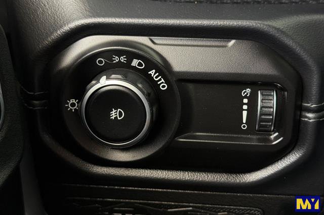 Used 2026 Jeep Wrangler Unlimited Rubicon AWD/4WD image 33