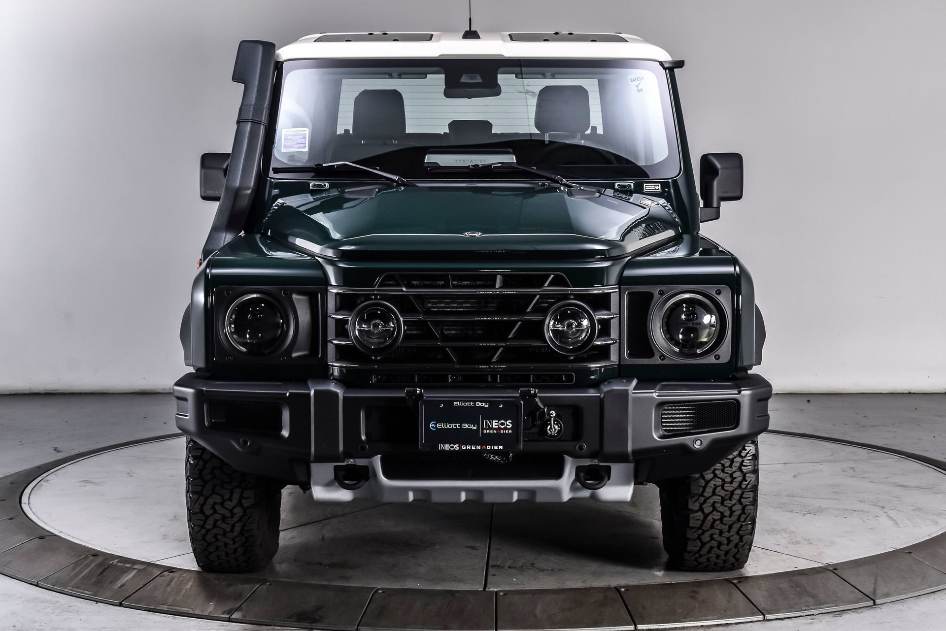 Used 2025 INEOS Grenadier Quartermaster AWD/4WD image 8
