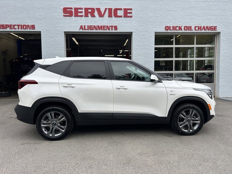 Used 2023 Kia Seltos LX