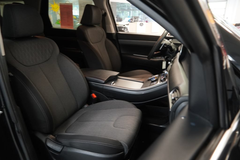 Used 2020 Hyundai Palisade SE AWD/4WD image 35