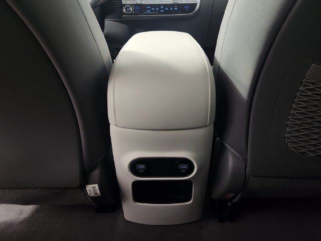 Certified 2024 Hyundai Ioniq 5 SEL AWD/4WD image 17