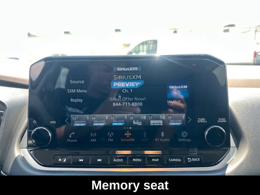 Used 2023 Nissan Rogue SL w/ SL Premium Package FWD image 17