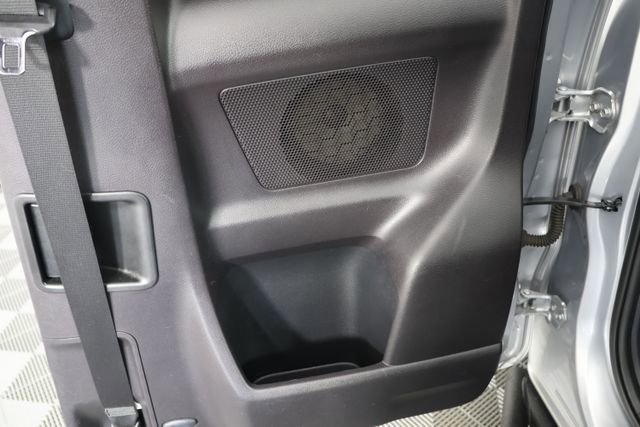 Used 2017 Toyota Tacoma TRD Sport w/ Premium & Technology Package image 25