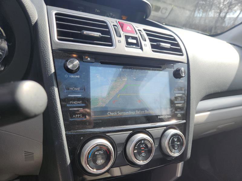 Used 2017 Subaru Forester 2.5i Premium image 14